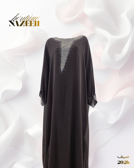 عباية فراشة مزينة بالخرز
